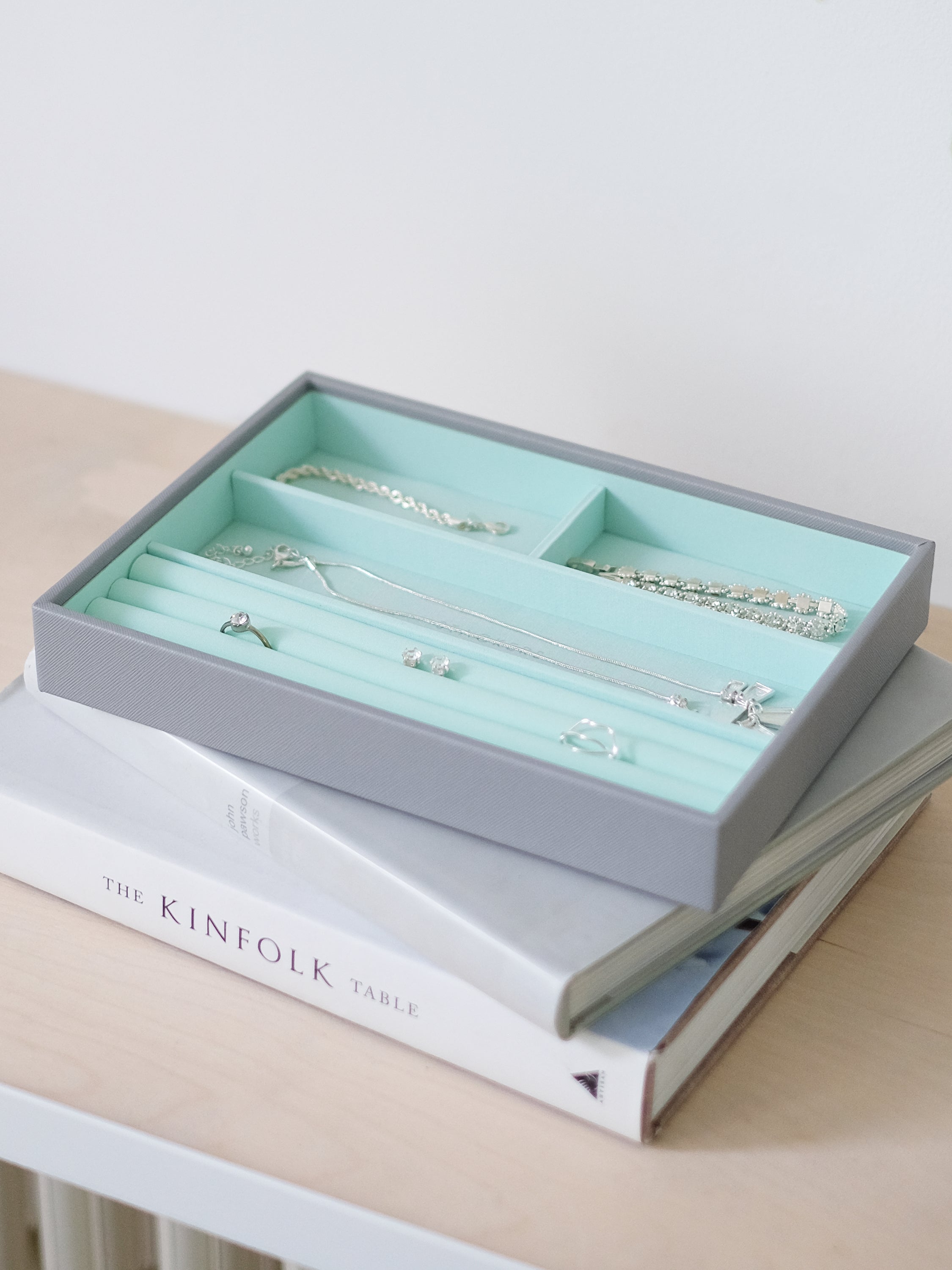 Stackers Compartiment pour bagues & bracelets pour boîte à bijoux classique Gris & Menthe