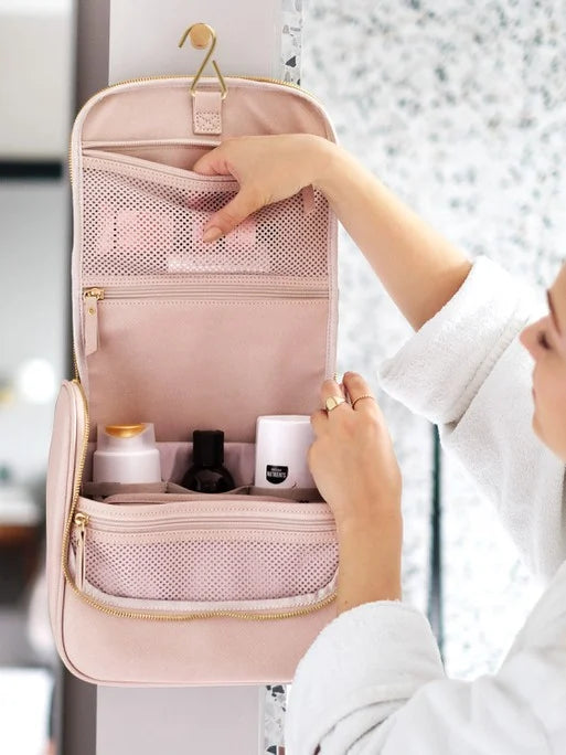 Stackers Hanging Toiletry Bag Pink