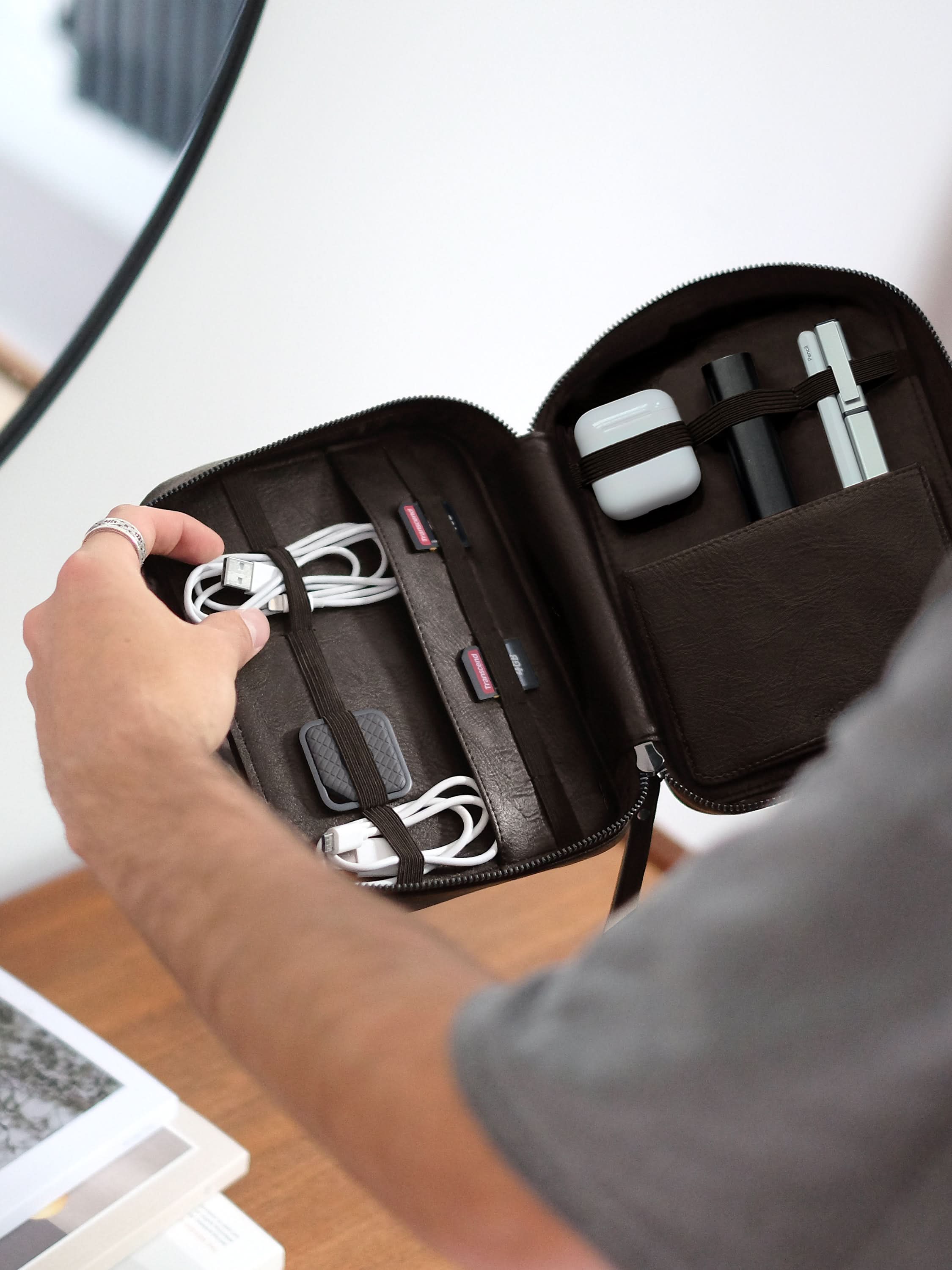 Stackers Cable Tidy Brown