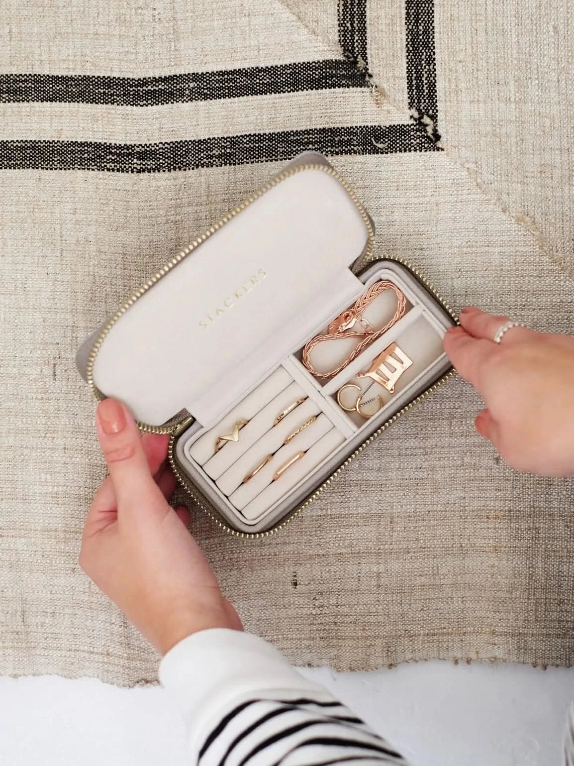 Stackers Medium Travel box Taupe - Mystackers