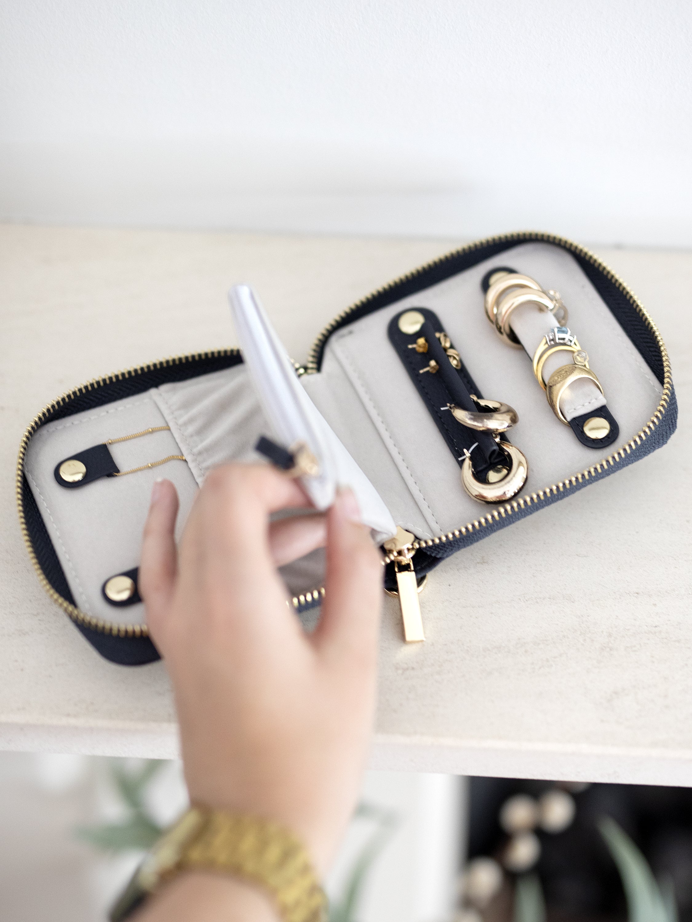 Stackers Compact Jewellery Roll Marineblauw