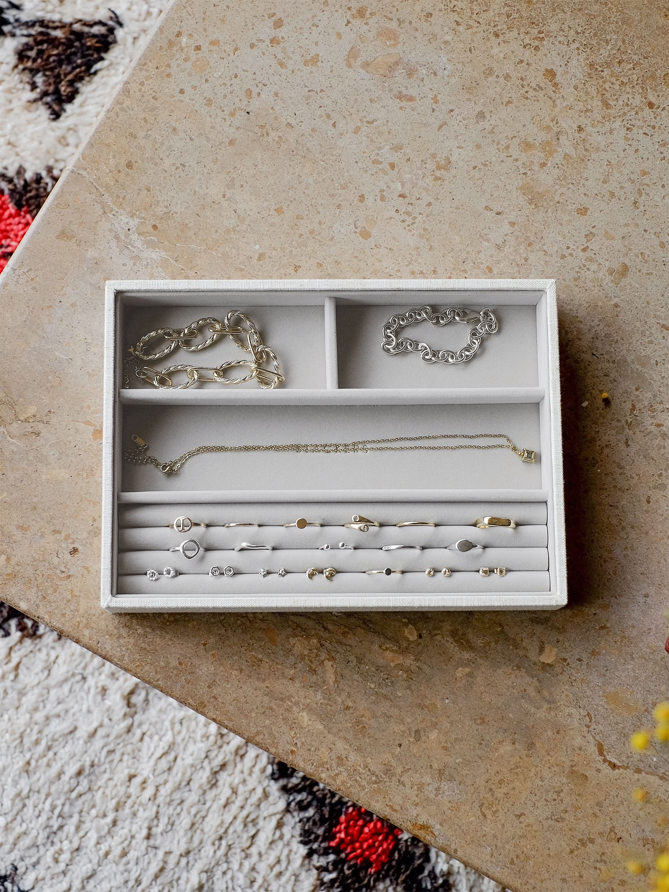 Stackers Ring & Armbandenlaag voor Klassieke Juwelendoos Havermout & Linnen - Mystackers