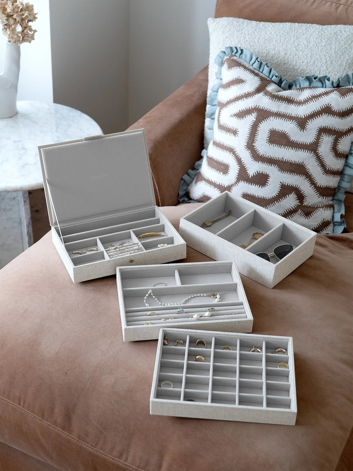 Stackers Classic Jewelry Box Ensemble de 4 Avoine et Lin
