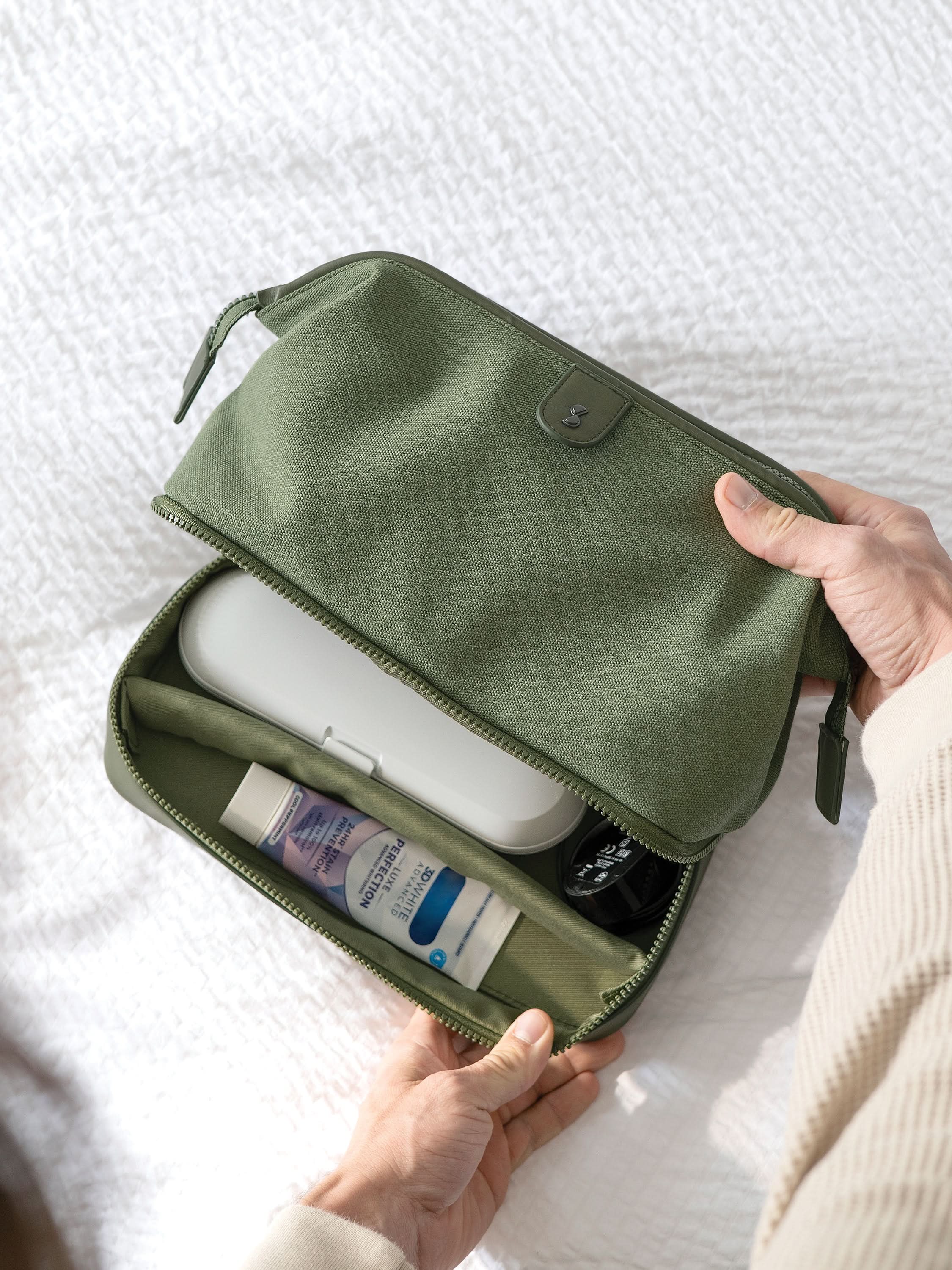 Stackers Toiletry Bag Green Canvas