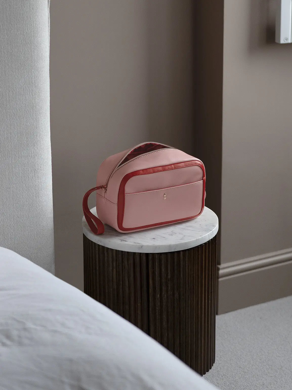 Stackers Washbag with Heart Keyring Pink