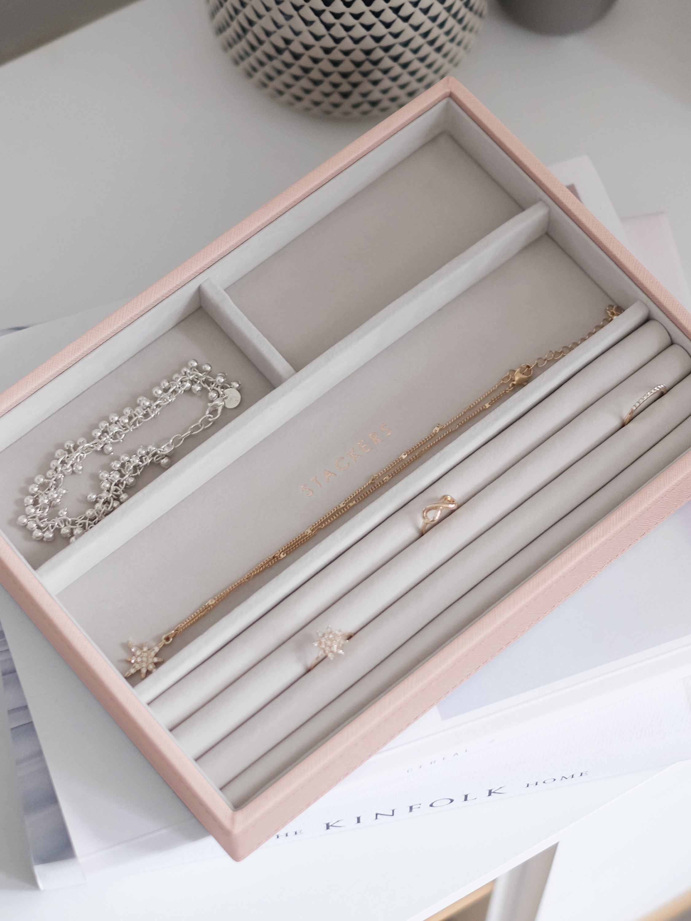 Stackers Ring & Bracelet Layer for Classic Jewellery Box Pink