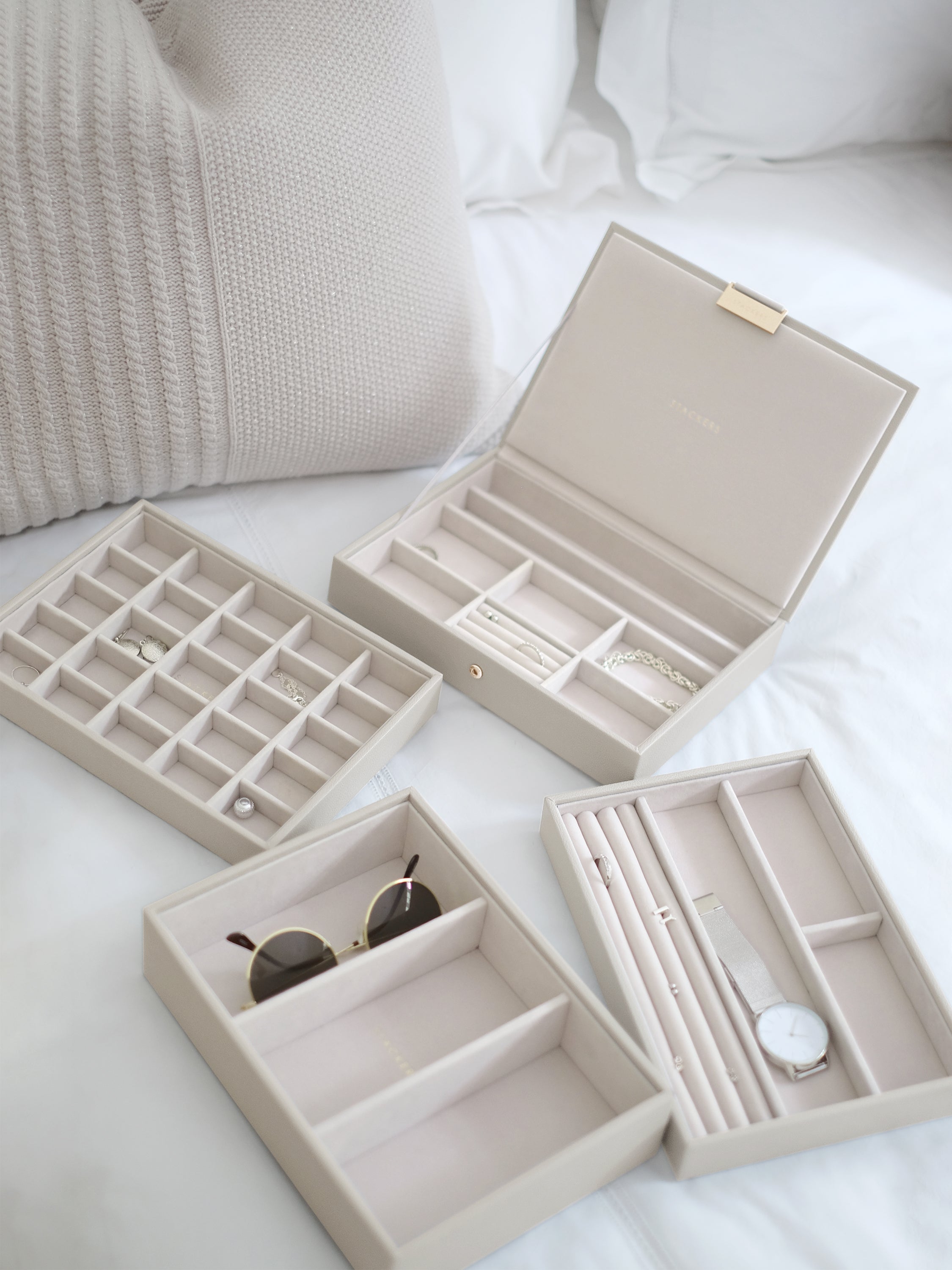 Stackers Classic Boîte à Bijoux Lot de 4 Avoine