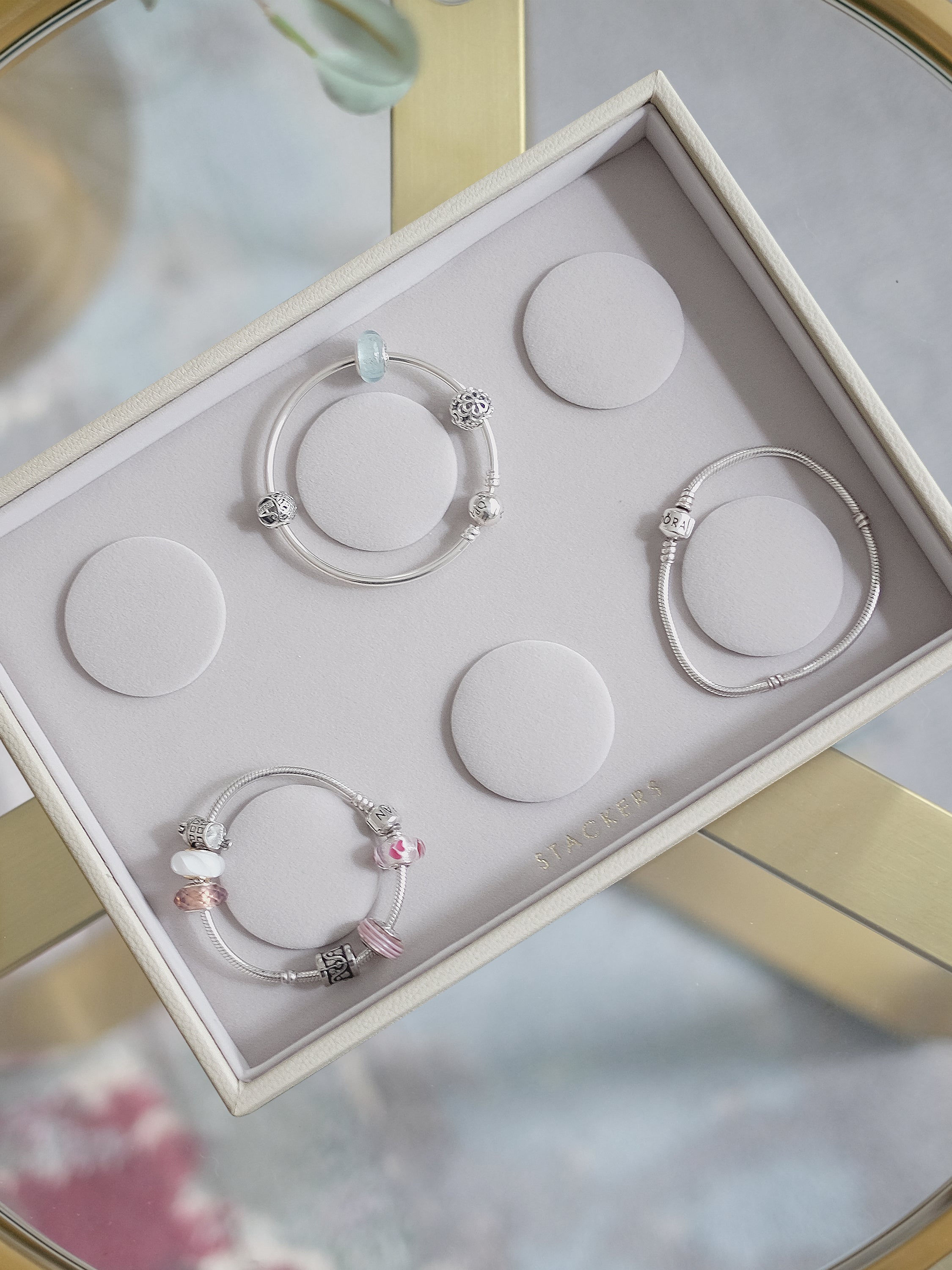 Stackers Bracelet Layer for Classic Jewellery Box Oatmeal