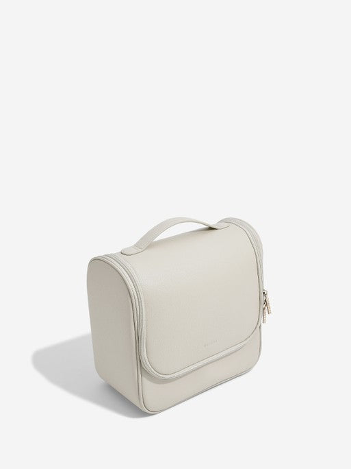 Stackers Hanging Toiletry Bag Oatmeal