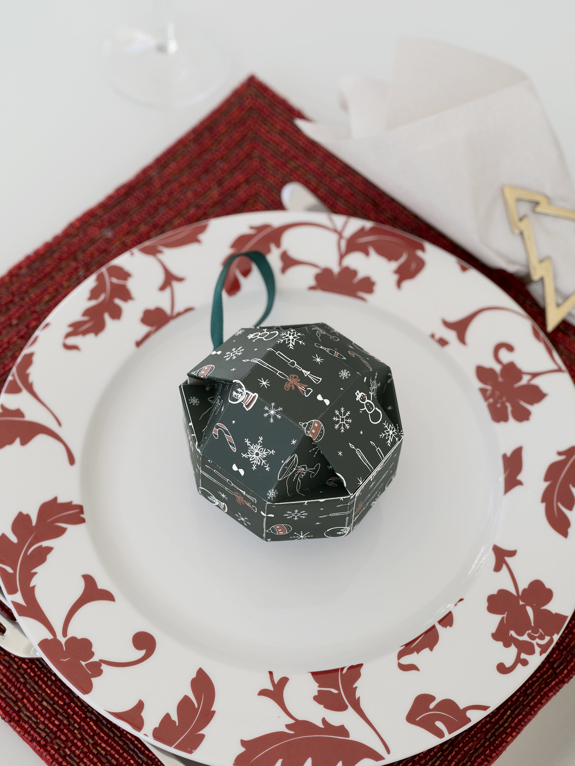 Stackers Boîte à Bijoux Porte-Clés en Boule de Noël Décorative Taupe